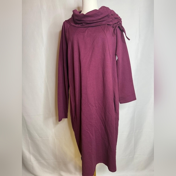 M MADE IN ITALY Maroon OVERSIZED COWL NECK JERSEY SWEATER SIZE LARGE - Picture 1 of 7